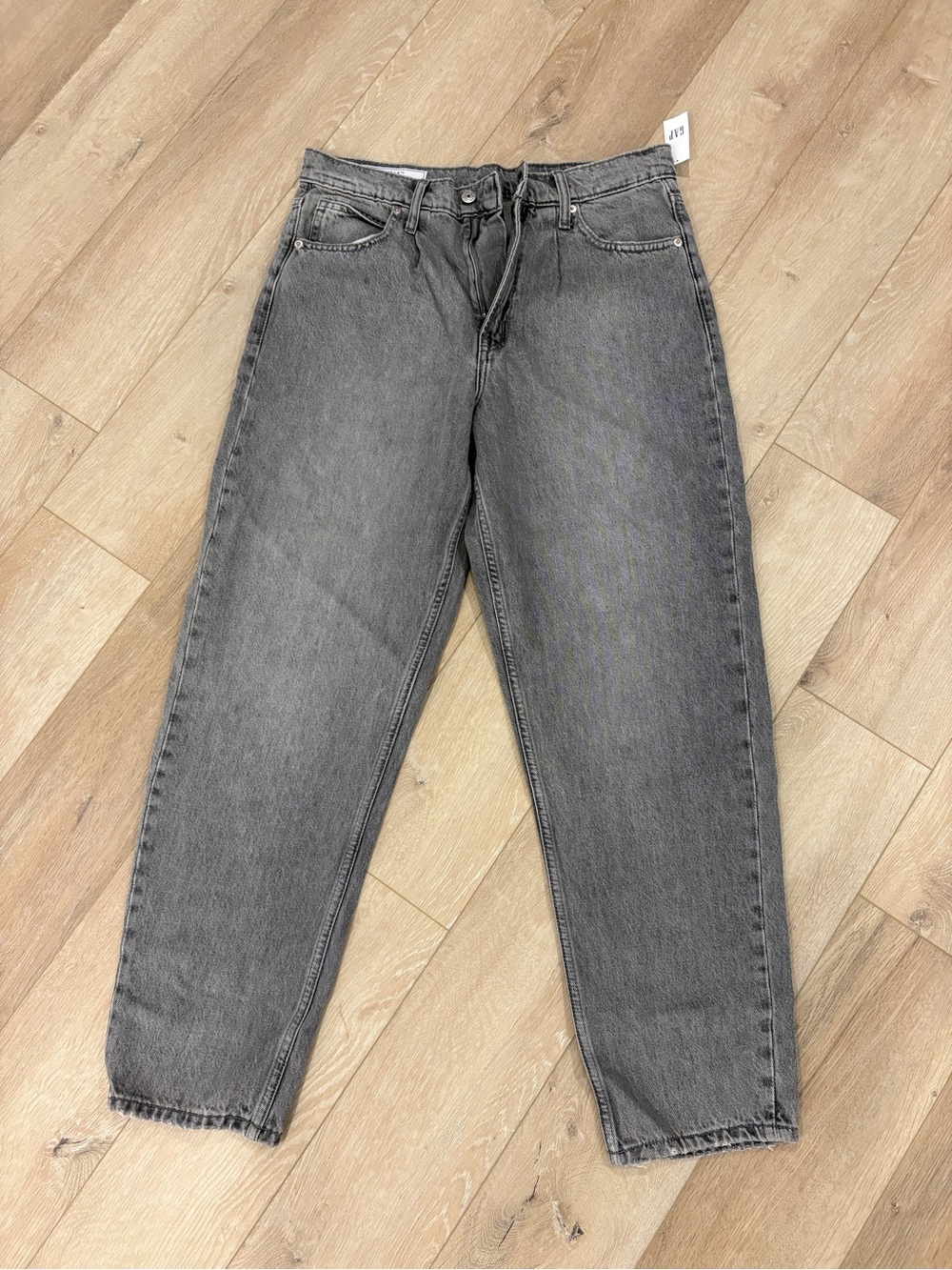 GAP Gray High-Rise Tapered Jeans
